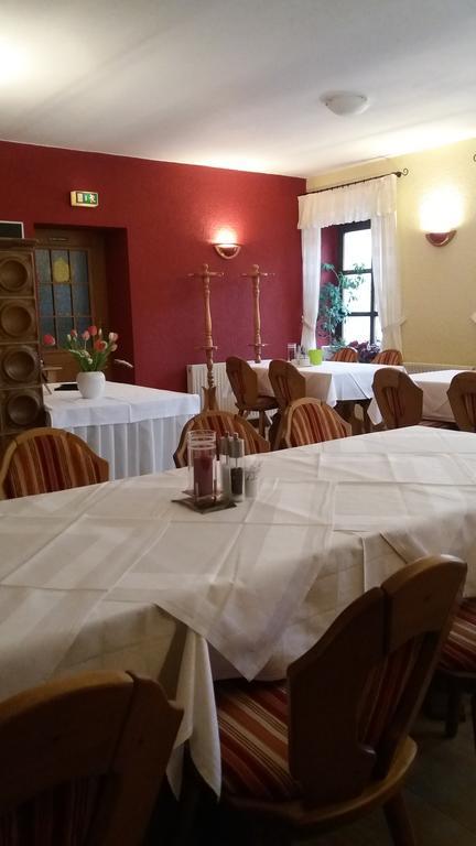 Altes Wirtshaus Foerdergersdorf Bed & Breakfast Tharandt Exteriér fotografie